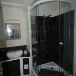 Bathroom on Embarr