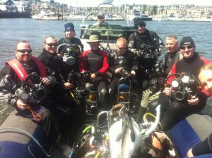 Divers and Cameras onboard Oisre